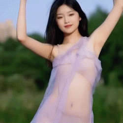 [AIエロgif]スッケスケのドレスで踊ってるショート動画の画像