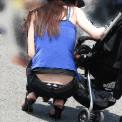 街撮りのローライズデニムの人妻さんにAIの力でパンツを見せてもらいましたの画像