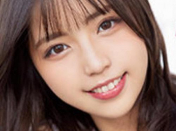 【無料で お試しエロ動画 俺の宝箱】インスタフォロワー9万人の美少女インフルエンサーが初中出し解禁！オマンコにドロドロ精子を注入される本番セックスの画像
