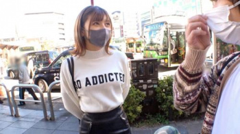 【俺の宝箱】TXXX〗魅力的な美脚・美尻・ハーフ顔のギャルをナンパして犯すエロ動画です。の画像