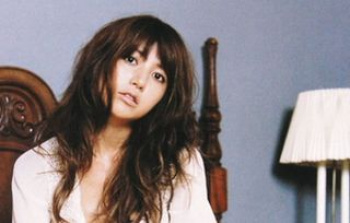 hitomi（歌手）がヌード画像まとめ！乳首にヘアまで晒し、テレ東音楽祭でポロリした人気歌手のおっぱいがエロ過ぎる！！§の画像