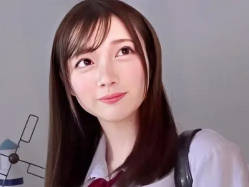 媚薬NTR］息子のガールフレンドをレイプしたい父親...息子の彼女が可愛いから犯したい...。媚薬を飲ませて「発情」させ、美女に変身させてレイプしてナカダシ（JK）。【エロ動画 天鹿】の画像