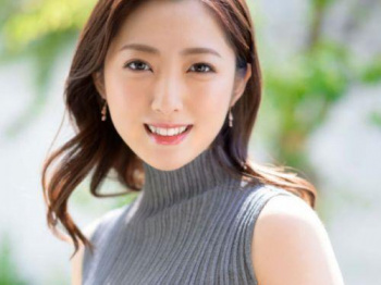 【深田さえこ】清純乙女のように清らかで白い美ボディと無毛の割れ目の30歳美人妻がAV撮影！の画像
