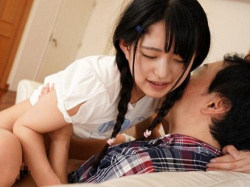 【渚みつき】彼女の妹ちゃんが超可愛いメスガキ小悪魔で我慢できず無毛マンコに突き上げSEX！の画像