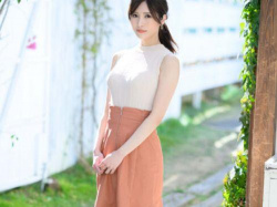 【水端あさみ】容姿端麗32歳スレンダー美女が変態水着を着用してAVでセックスご披露！の画像