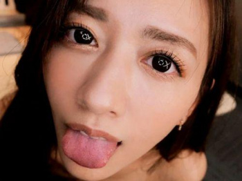 【希島あいり】毅然とした女上司のスレンダー美女が内緒で中出しOKで甘えてくるので我慢できずに社内SEX！の画像