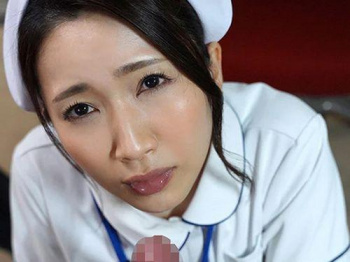 【妃ひかり】入院患者のゲスオヤジに弱みを握られてろくに洗ってない肉棒と性処理SEXする美人看護婦！の画像