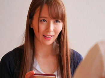 【動画】アプリで男を漁っていた美人妻の美貌と性テクに本気になってしまい骨抜き状態の若者！希崎ジェシカの画像