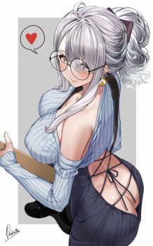 【画像】エッチな顔の女の子、眼鏡をかけてさらに可愛くなるの画像