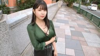 個人撮影●146cmのミニマム巨乳女子を代官山でゲット レストラン勤務23歳の画像