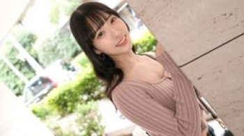 個人撮影●NTRプレイの背徳感に興奮するホテル勤務の癒し系美女25歳の画像