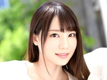 鈴村あいり 綺麗なお姉さんに性の悩みを解決してもらえるラッキーな童貞クン。優しくリードして美乳乳首を舐めさせ丁寧なチンポ奉仕。手コキ&フェラチオからシックスナイン。オマンコを開いてクンニをレクチャーして指マンで挿入準備万端。遂に筆おろしなるか!?の画像