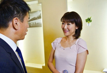 もっと…後ろから突いてっ！安立ゆうこ、五十路妻が娘婿と沼堕ち性交の画像