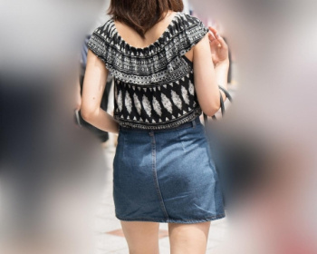 需要は定かじゃないが街中で見かけたデニムミニスカ女性達の画像