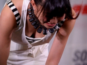アイドルまんさん、ライブ中にまさかのエロハプニングｗｗｗｗｗｗ（エ□画像）の画像