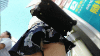 動きがあるGIFパンチラ画像の画像