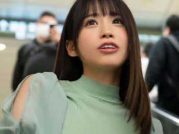 【未歩なな】FC2で無●正マンコを晒していた超激カワ美少女とイチャラブデートSEX！の画像