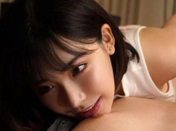 【深田えいみ】禁欲中男性の破裂しそうなチンポに狙いを付けた巨乳お姉さんが性交強要の画像