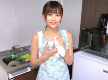 『こういうの…困ります…』家事代行体験でエロミニスカパンチラする美少女JDにバックで巨根即ハメし無許可中出し【素人ナンパ】の画像