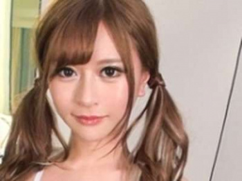 【企画ナンパ】ロングブーツ美脚でパイパンボディのおさげヘア白ギャルかわいい美人がシコ展開！の画像