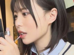【素人】素人企画でラブホで〆パコ18歳女子校生まんこ中出しセックスしてBカップおっぱいのスレンダー美人がエロ乱れ!の画像