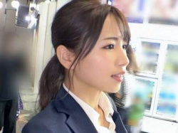 【スーツ×素人】ハイヒール美脚スーツ着エロずらしパコや潮吹きお漏らしイキ潮ハメ潮でセクシー黒パンスト美人OLがシコ展開！の画像