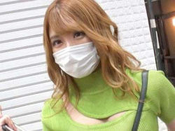 【お姉さん×素人】質問ジュポフェラや首絞めSMセックスして巨乳ボディの23歳ギャルお姉さんがスケベる！の画像