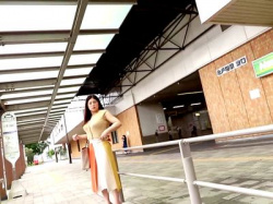 【人妻×素人】不貞セックス人妻NTRする四十路の着衣巨乳ヤバいやつ爆乳おっぱい人妻熟女の超乳奥様！の画像