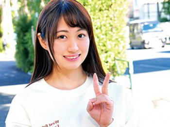 【素人ナンパ】激カワJDが敏感マンコ責められて即イキアクメ！ズボズボ生チンポ串刺しピストンザーメン大量種付け！の画像
