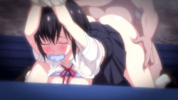 【エロアニメ】出張先の田舎で遭遇したずぶ濡れJKの透けた下着に欲情し無人のバス停で無理やり押し倒し両手首を縛って肉感ボディを貪り尽くす！の画像