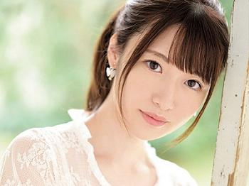 [javynow]【デビュ一作品×上坂めい】IDOL級色白美巨乳娘が潮吹き体験したくてAV挑戦★★マンぐり返しで腟内責められしみけん巨根をの画像