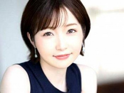[エロ]＜上戸まり！＞ＳＳＳ級色白性欲高めの人妻熟女！旦那に内緒でＡＶ初撮り決めちゃうぞ！の画像