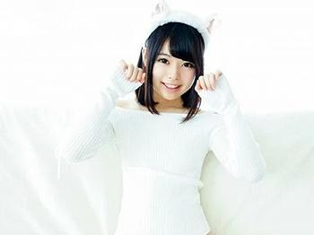 [YouJizz]【衝撃のデビュー】小柄で素朴な山川ゆなちゃんのデビュー作！妹のようなかわいらしさが全開ですが、感じてアへ顔してます！の画像