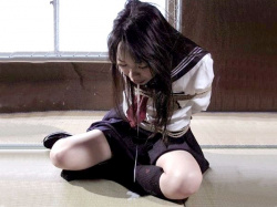 <女子校生>監禁拘束された悲劇のエロJKが鬼畜な緊縛拷問で奴隷堕ち!SM部屋の肉便器調教…鬼畜レ●プで屈辱の痙攣絶頂イキの画像