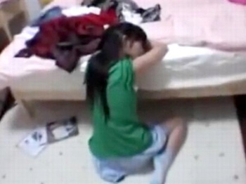 ※閲覧注意※ 実の妹で性処理する”本物レ●プ”映像が流出！兄の睡眠薬で昏睡したロリ貧乳を強姦し鬼畜の無許可中出し＜夜這いの画像