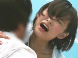 ＜MM号＞「待って…それ逝っちゃうからぁーーーーッ」史上トップランクなロリっ子ナースへゴム無し中出しｗ＜素人ナンパ盗撮＞の画像