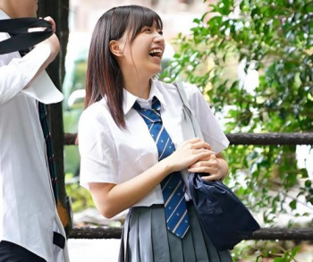 【NTR】ずっと好きだった”親友の彼女”を無理やりハメてチンコぶち込みメス堕ちするまで中出しピストンし続ける！＜女子高生の画像
