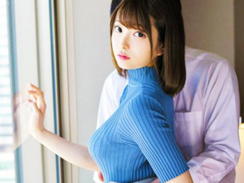 【素人動画】生チ●ポ入れられて陥落ｗ「旦那のより大きいかも///」スレンダー体型な奥様に子作り膣内発射ｗ【美人妻NTR】の画像
