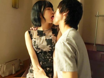 【他人妻】美巨乳でアラフォーな美熟女のハメ撮り！「おばちゃんだけど問題ないですかぁ？」生中出しされた素人妻ｗ【口内発射】の画像
