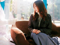 【マジックミラー号】結婚するまで客室乗務員をしていた美人の奥様を人妻ナンパ!性感エステでチンコ挿入まで許したw【素人妻】の画像