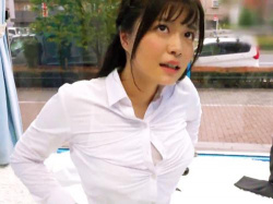【MM号】セクハラ面接を受け入れたRR就活生！内定がほしくて潮吹き…中出しにまで同意した美少女のエロ動画ｗ【素人ナンパ】の画像