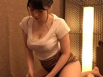 [無料エロ動画]【マッサージ】NG行為なのにめちゃシコの神乳メンエス嬢がえちえちSEX！その様子を隠しどり！マッサージ！中出し！の画像
