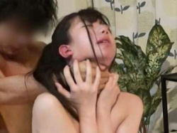 【ポニテ】ヤリ部屋でドMちゃんがえちえちSEX!その様子を隠しどり!首絞めしながらガン突きぱんぱん突きまくり!の画像