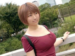 【素人】着衣爆乳ヤバイ爆乳JカップおねえさんがパコSEX！痴女るパイズリ！ガニ股騎乗位！技ありのグラインド騎乗位！の画像