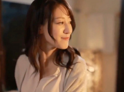 夫が泥酔ぐったり…夫婦水入らずの温泉旅行のはずが鬼畜が乱入＆望まぬ混浴で美乳スレンダーの人妻が輪姦凌辱レイプの性被害の画像