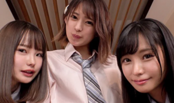 【久留木玲・松本いちか】ちっぱいロリ系痴女女子校生たちと逆レイプセックスの画像