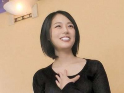 【騎乗位×素人】セックスレスのスレンダー人妻熟女がパコハメ！正常位でズコってパイ射！の画像