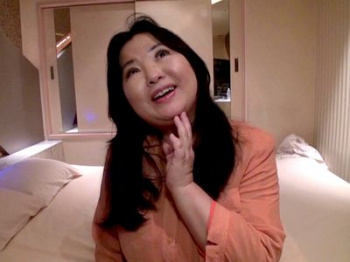 【五十路×素人】五十路半ばでぽっちゃりおデブの熟女人妻がエロSEX！まだ女として輝きたい人妻NTRセックス！の画像