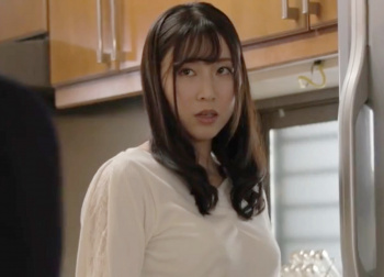 美乳スレンダーな友達の母に息子の親友を装い近づく鬼畜な思春期チンポ…素直で貞淑な熟女を罠に嵌め脅迫NTR～従順なM女へ調教の画像