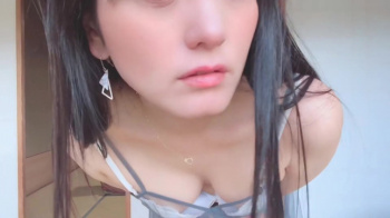 脊山麻理子アナ　下着がギリギリすぎ！！の画像